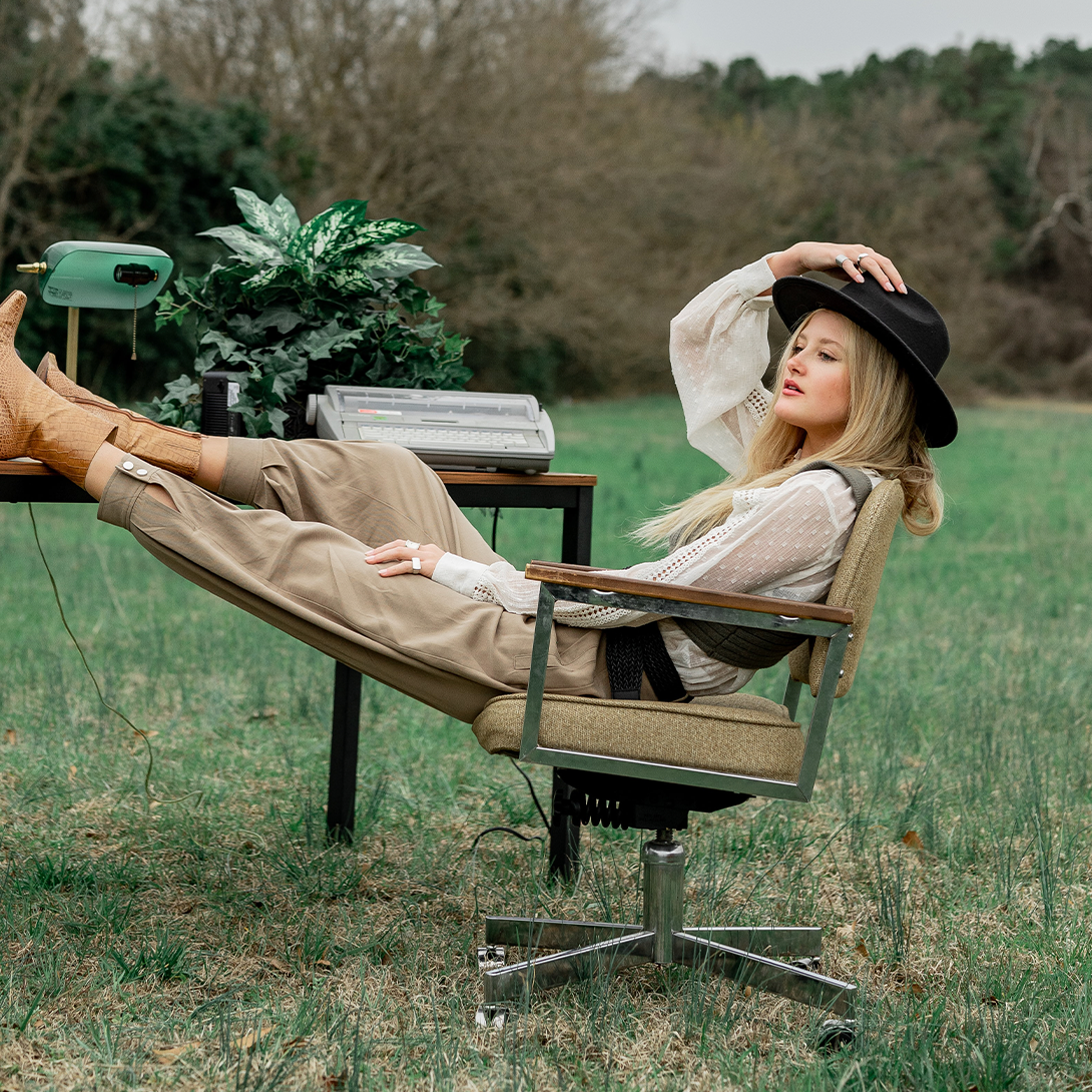 InCOLOR Anti-Yellow Shampoo